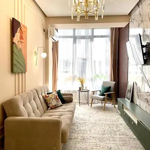  Апартаменты жк 4 Seasons, рядом трц Mega по розыбакиева Казахстан